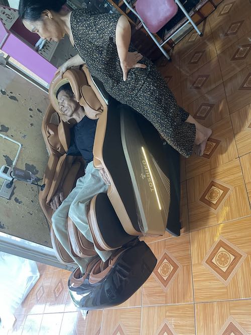 Ảnh thực tế của Nguyễn Khánh Vy, ảnh 2