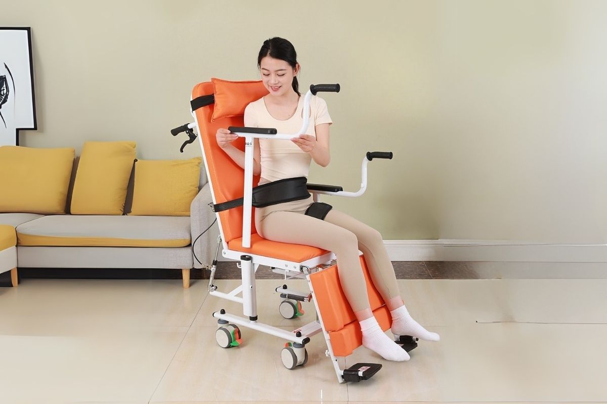 Xe lăn đa năng kết hợp giường 4 trong 1 Toshiko P9, ảnh 3