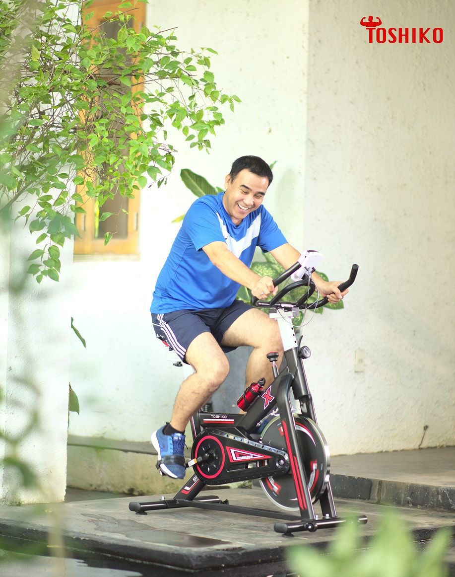 Xe đạp tập tại nhà