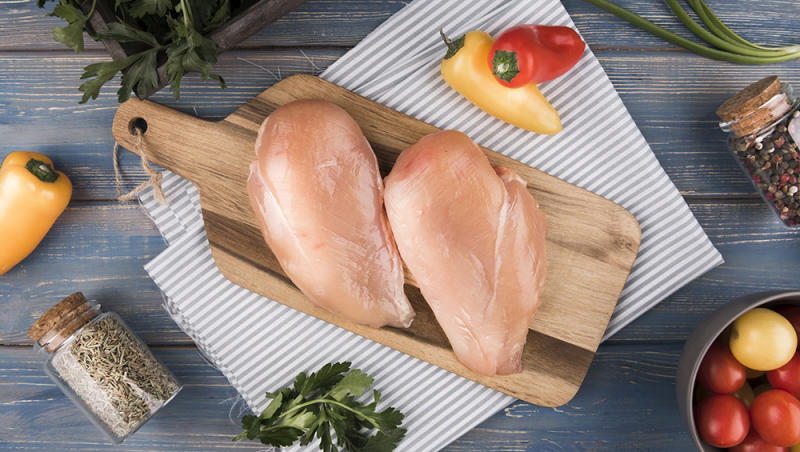 1 miếng thịt gà bao nhiêu calo