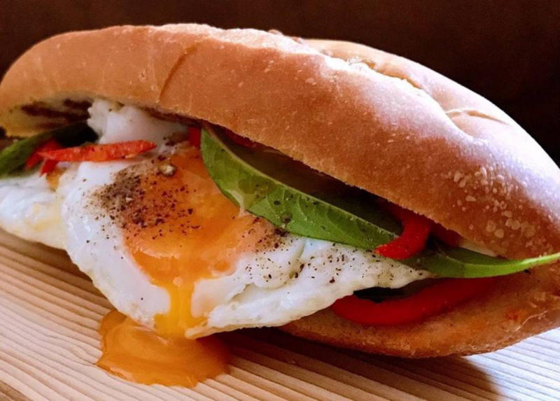 Căn lượng bánh mì vừa ăn, không nên ăn quá nhiều