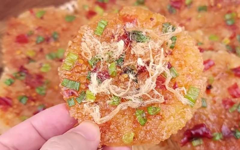 Không ăn quá nhiều cơm cháy để tránh tăng cân mất kiểm soát