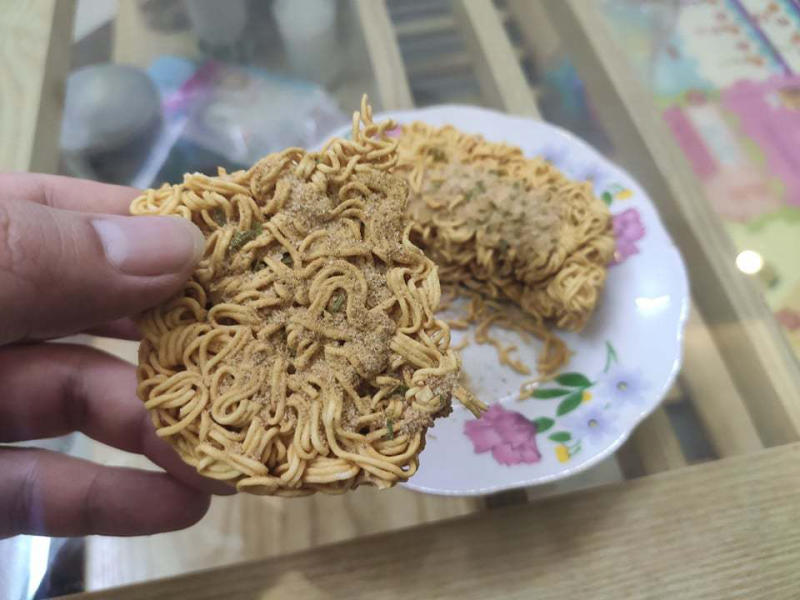 Mì gói chứa rất nhiều muối