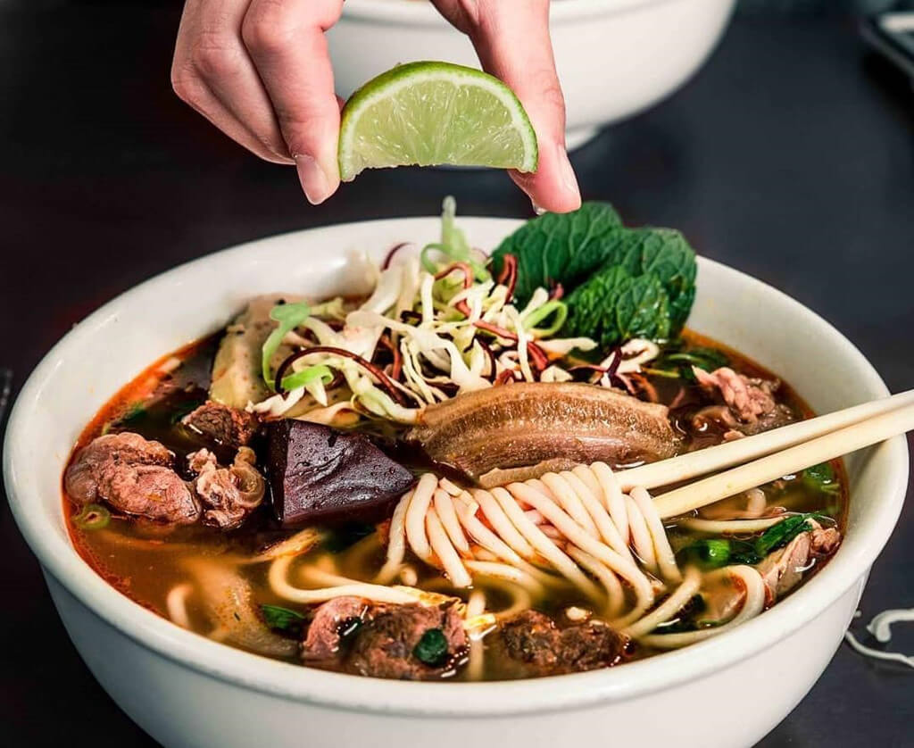 Ăn bún bò có béo không