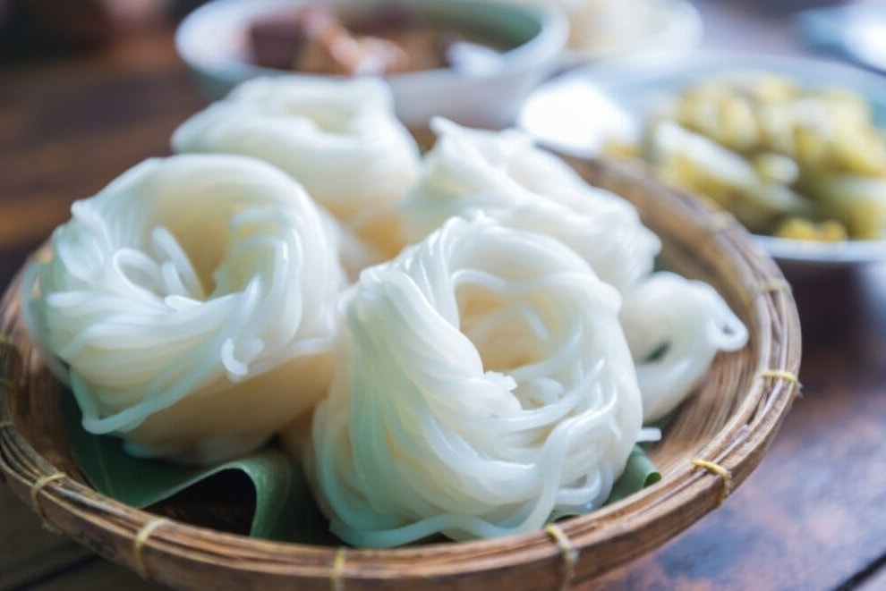 Ăn bún có béo không? Ăn nhiều có tốt không?