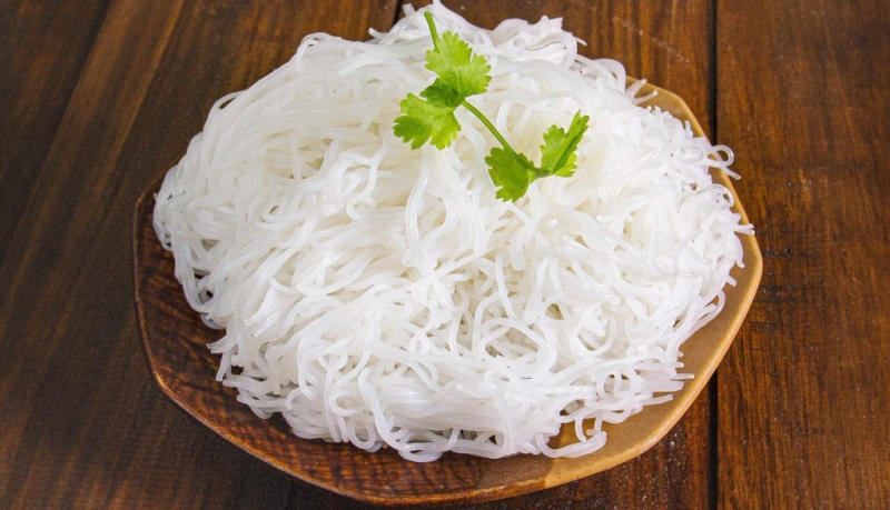 Bún làm chủ yếu từ gạo