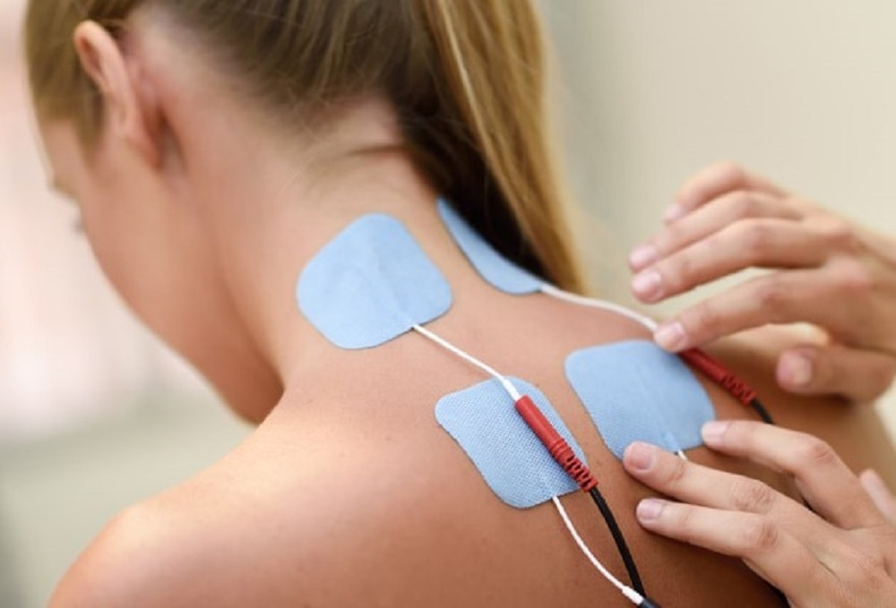 Máy massage xung điện giúp tăng tuần hoàn máu