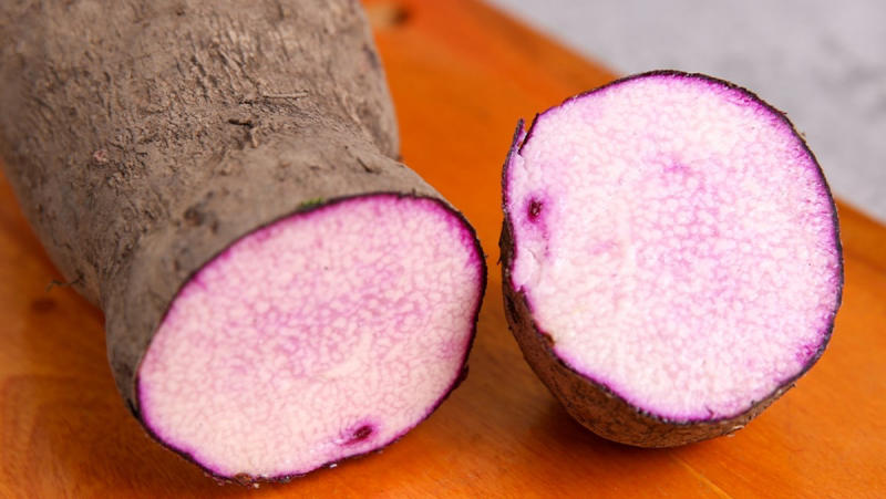 100g khoai lang mỡ chứa khoảng 118 calo