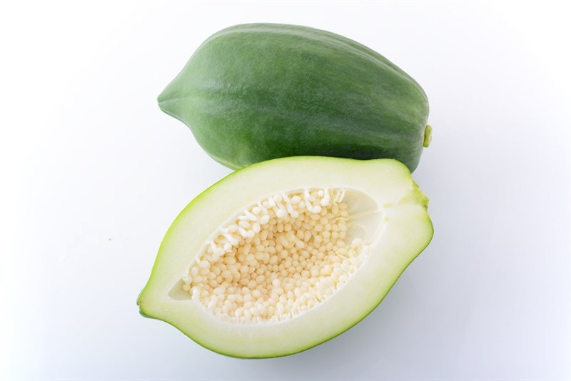 Có nên uống nước ép đu đủ xanh không?