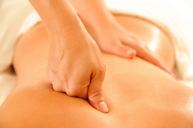 Có thể xoa bóp nhẹ nhàng để làm giảm các cơn đau cơ