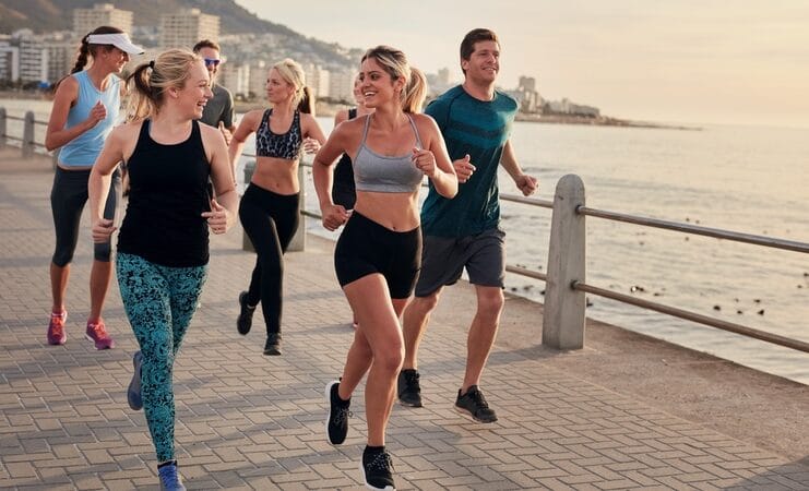 8 bài tập chạy bộ giảm cân phổ biến nhất, ảnh 5