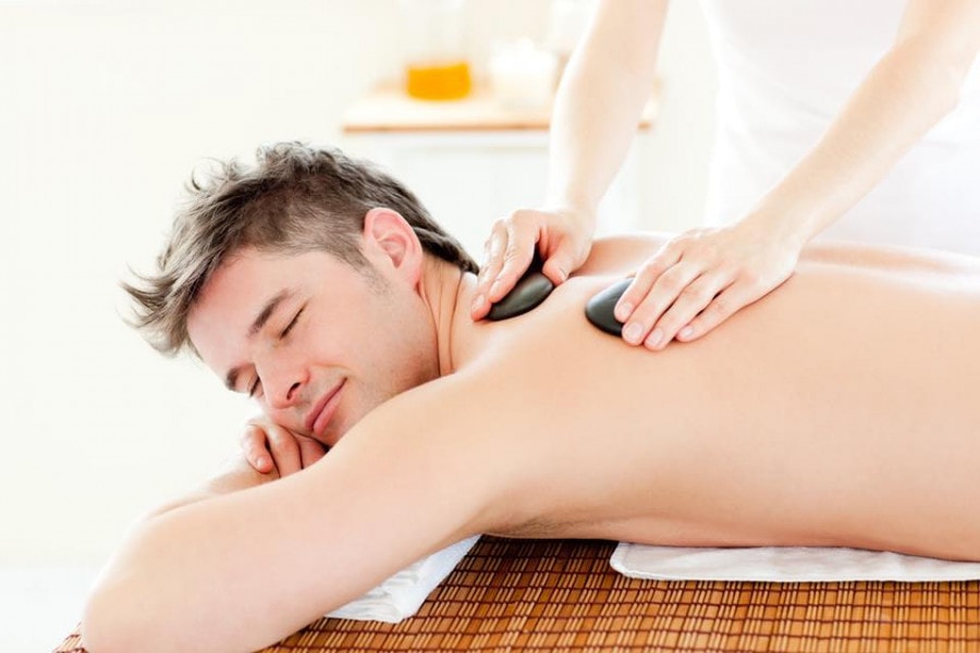 Hướng dẫn massage toàn thân cho nam hiệu quả tại nhà