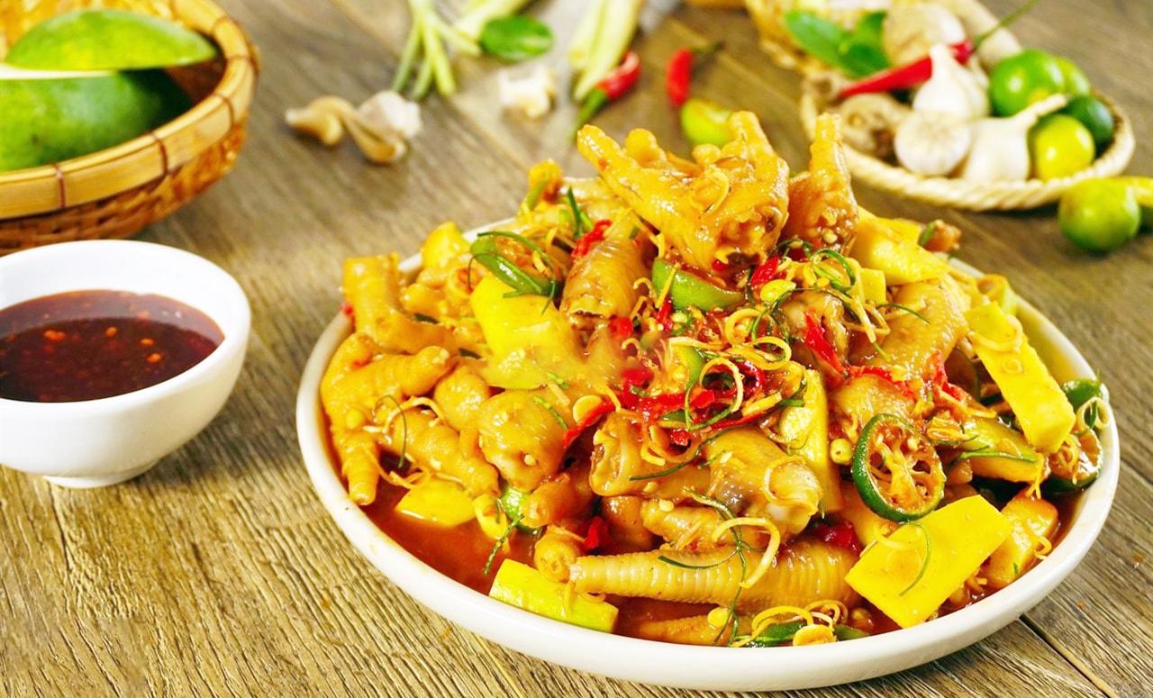 Chân gà bao nhiêu calo? Ăn chân gà có béo không?, ảnh 2