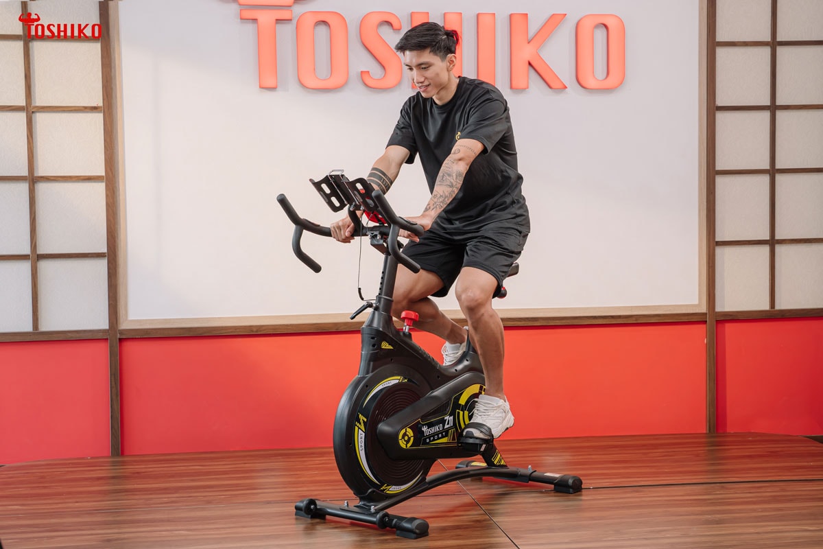 Kết hợp thở đều khi tập luyện