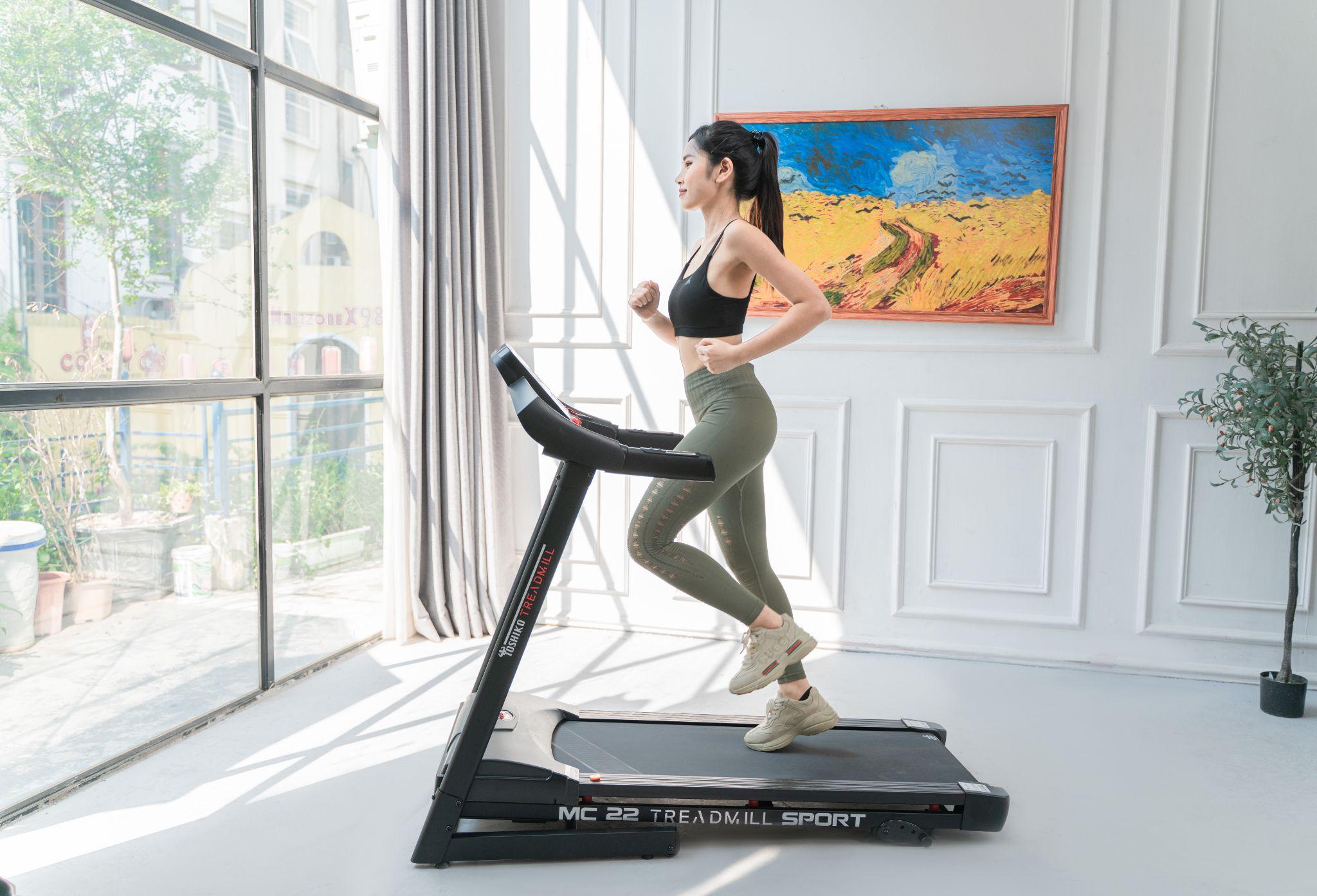 Mua máy chạy bộ chính hãng tại Toshiko