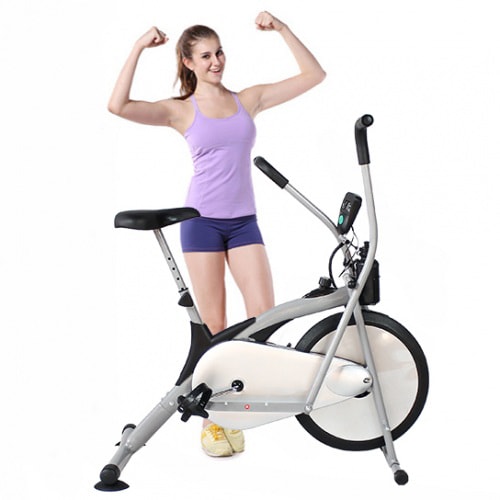 Xe đạp tập giúp ích rất lớn cho người dùng khi tập luyện