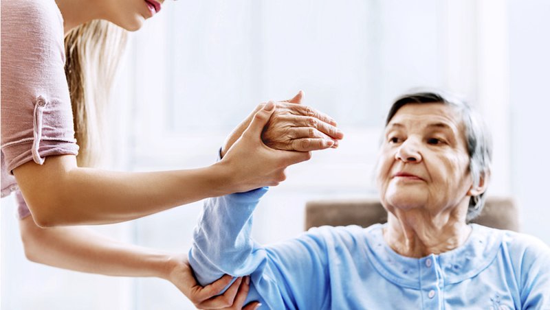 Điều trị bệnh tai biến bằng cách tập vật lý trị liệu