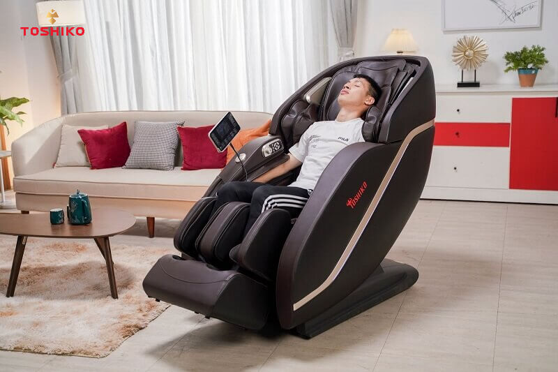 Chọn ghế massage phù hợp hợp với thân người