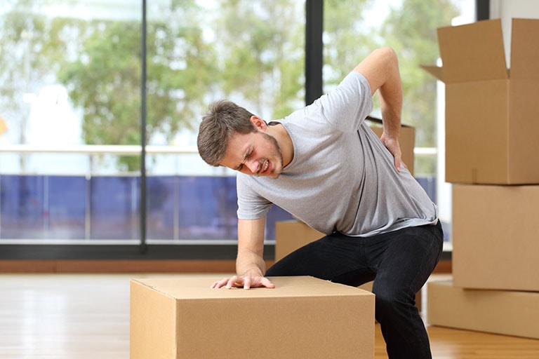 8 cách trị đau cổ vai gáy Tết siêu nhanh và đơn giản, hết đau nhanh chóng