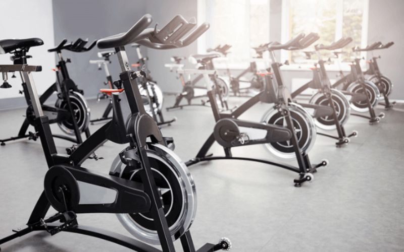 Vì thường xuyên bị kéo căng nên dây curoa xe đạp tập thường bị hỏng hóc và phải thay mới