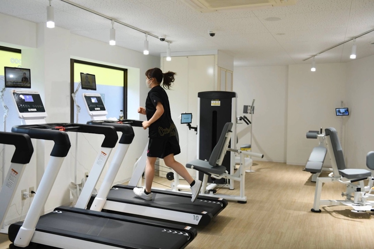 Máy chạy bộ Nhật Bản