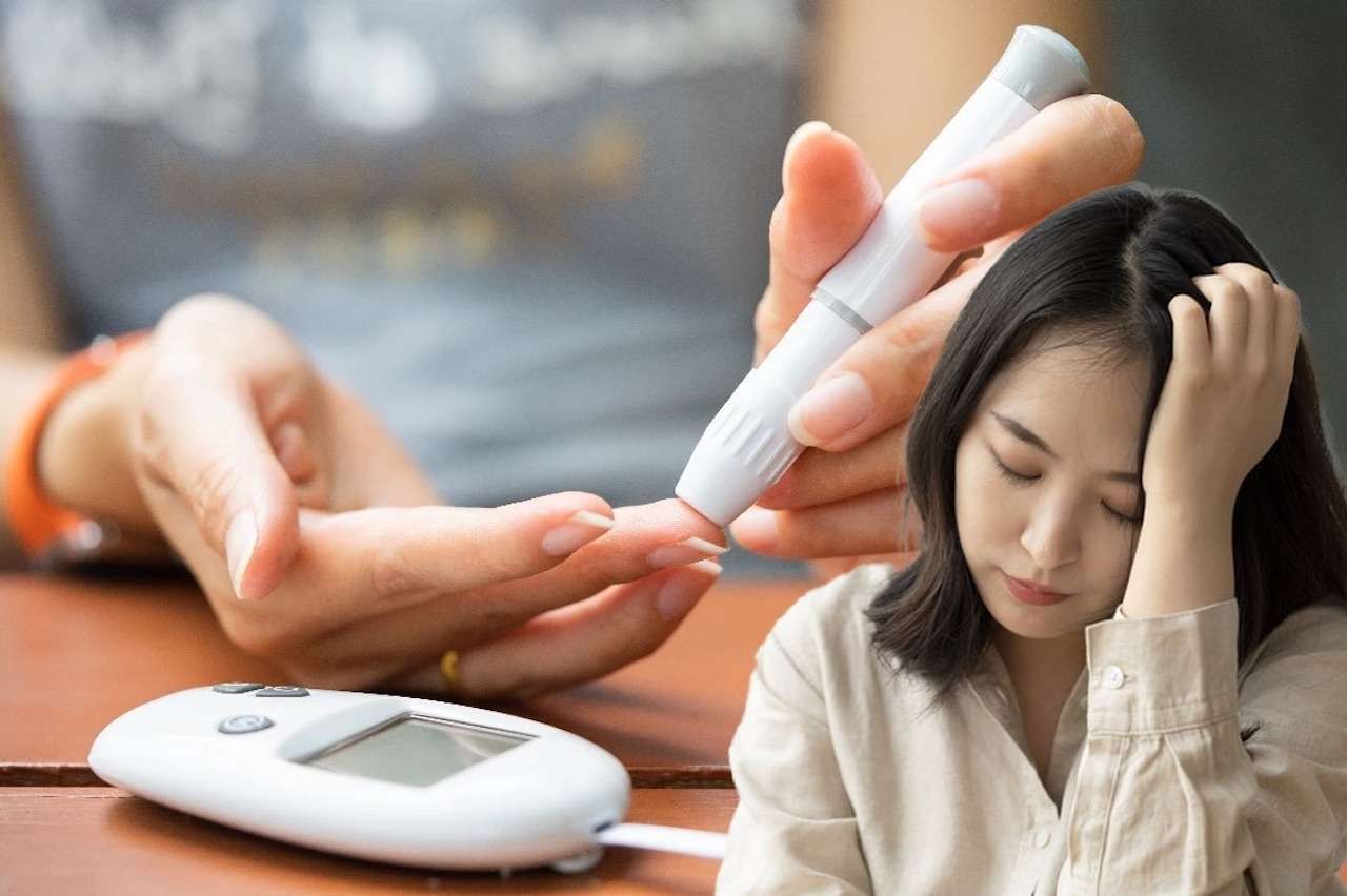 Íat vận động gây rối loạn chuyển hóa và làm tăng nguy cơ mắc tiểu đường và đái tháo đường