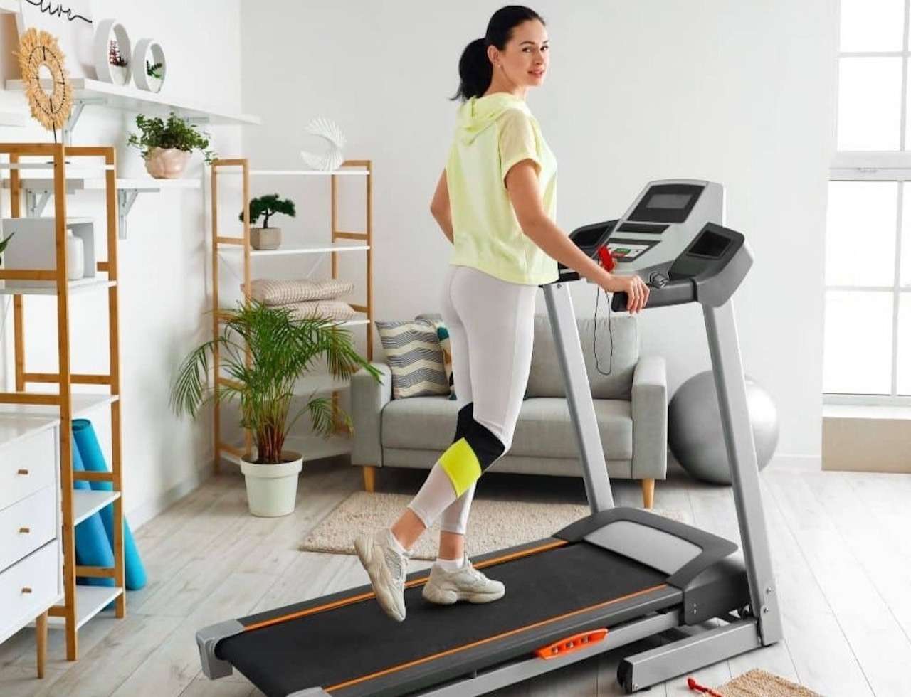 Chạy bộ với khoảng 150 phút mỗi tuần là cường độ vận động hợp lý được khuyến nghị cho bệnh nhân tiểu đường