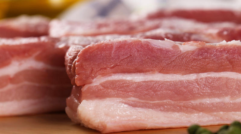 100g thịt heo chứa lượng protein là 25g