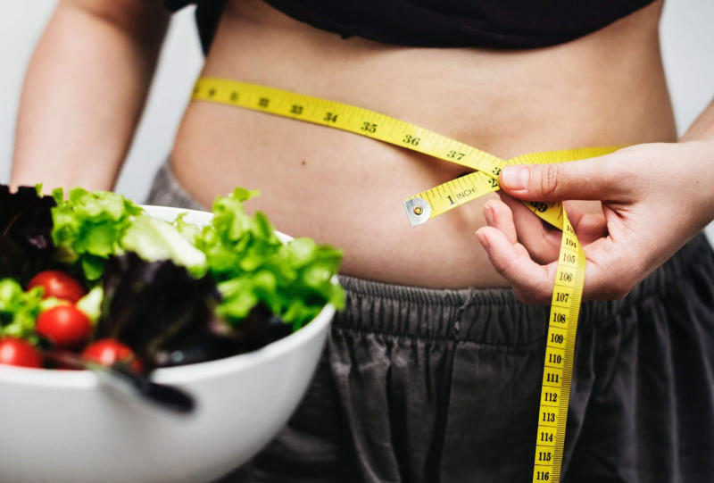 Nữ giới giảm cân cần nạp khoảng 2200 calo/ngày để giảm cân