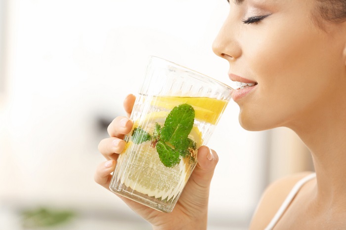 Cách uống nước chanh giảm cân lành mạnh tại nhà