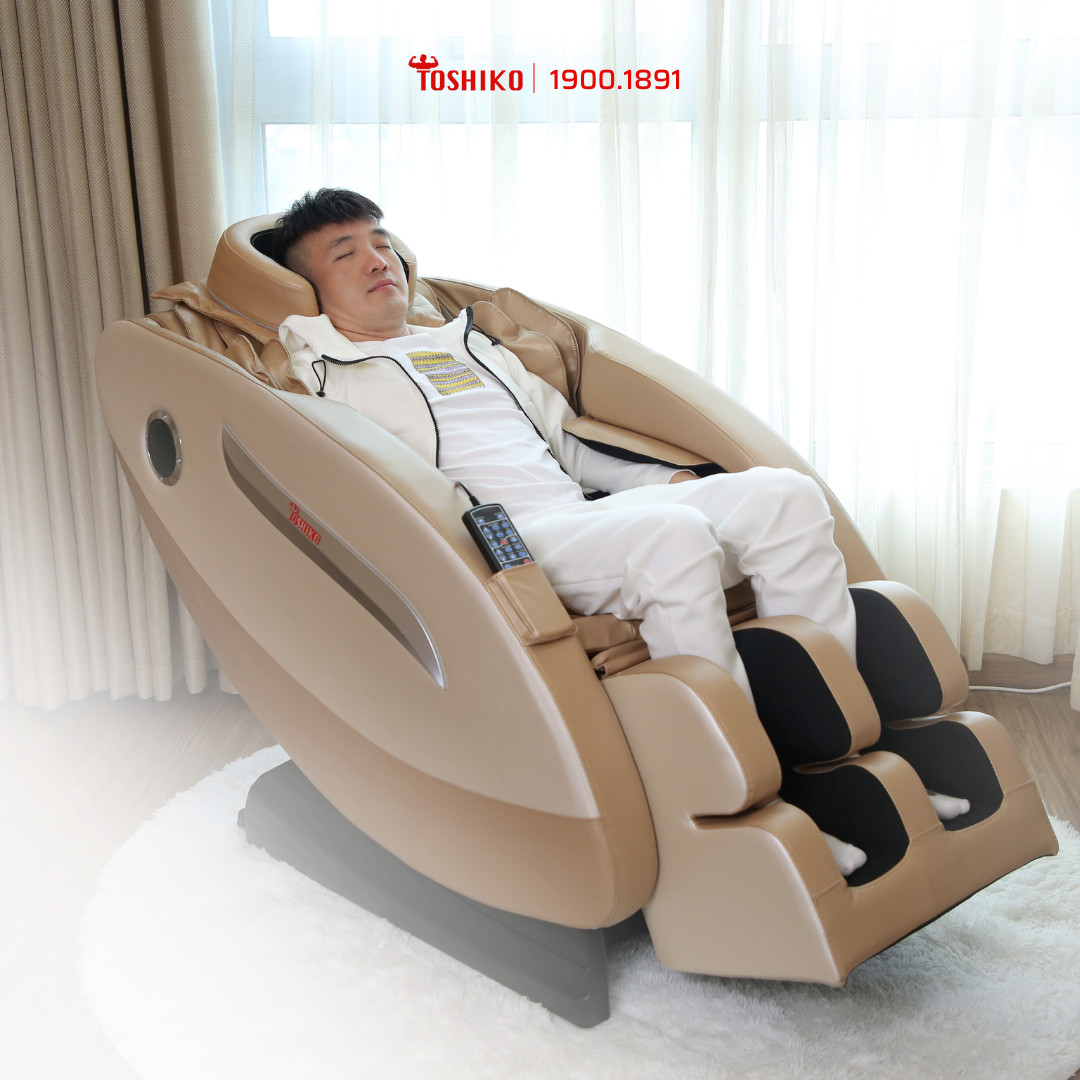Ghế massage dành cho người già hỗ trợ điều trị đau nhức xương khớp