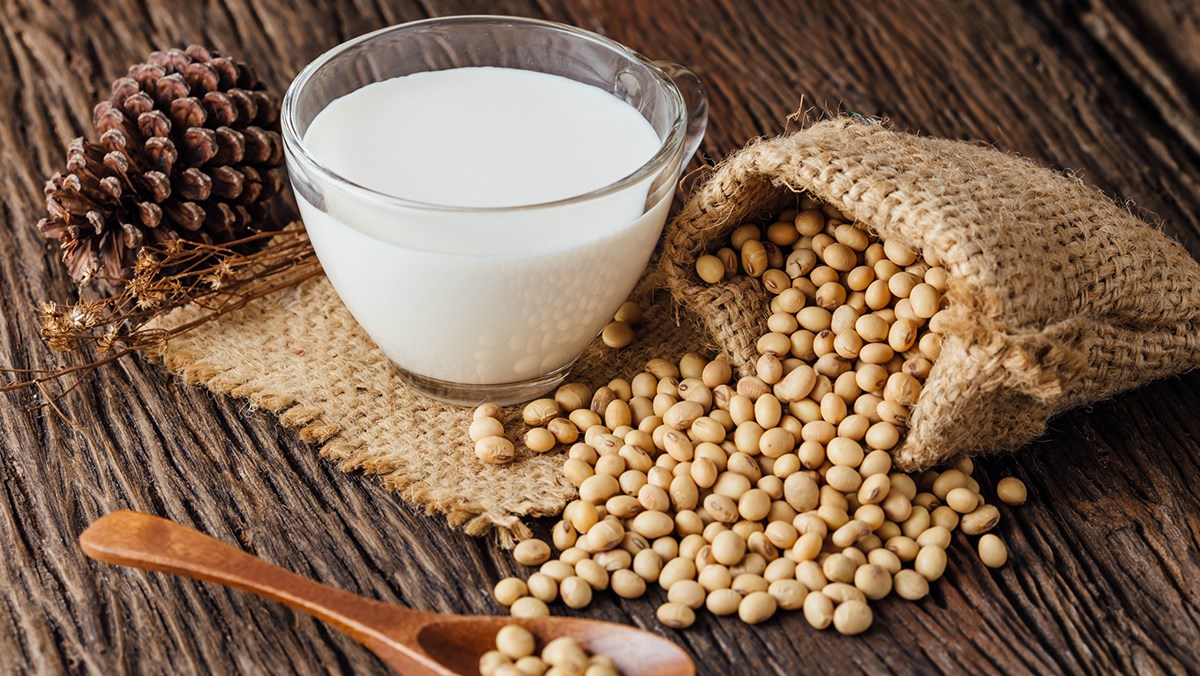 Sữa đậu nành có nhiều chất xơ nên giúp giảm cân
