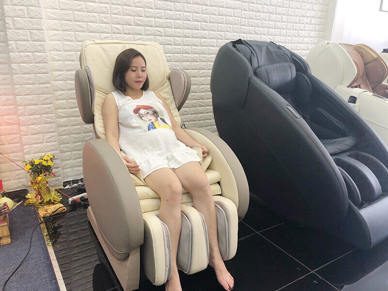 Bà bầu ngồi ghế massage được khoongc òn tùy thuộc vào tình trạng sức khỏe