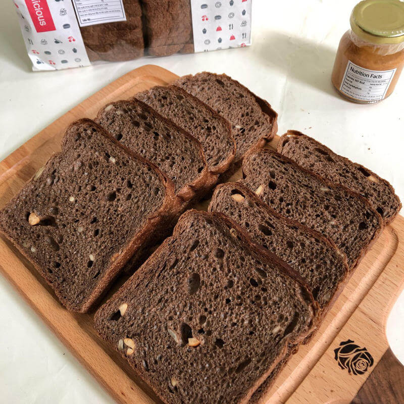 Bánh mì đen là loại bánh mì có nguồn gốc từ nước Đức 