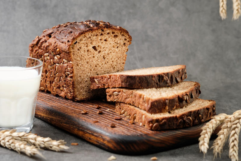 Bánh mì đen yến mạch giúp ngăn ngừa bệnh đái tháo đường 
