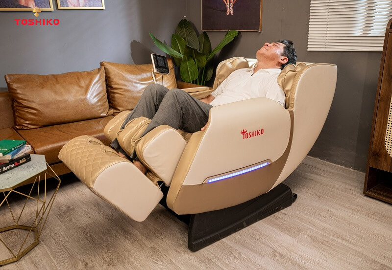 Ghế massage toàn thân Toshiko T6 sở hữu nhiều tính năng hữu ích
